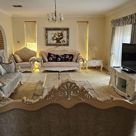 Spacious Holiday Home - Waikerie ภายนอก รูปภาพ