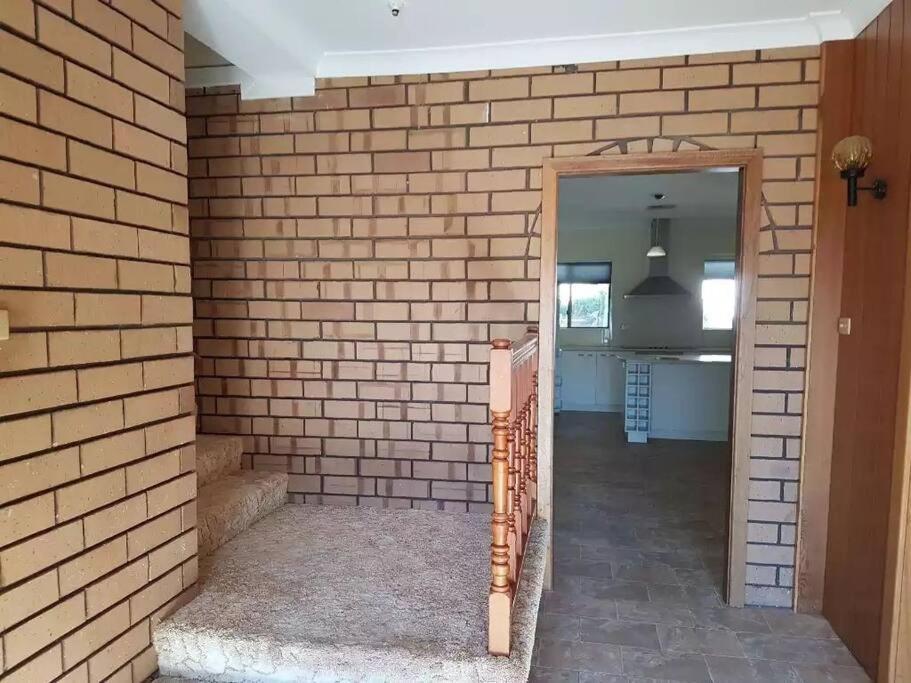 Spacious Holiday Home - Waikerie ภายนอก รูปภาพ